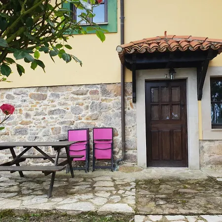 Κατάλυμα σε φάρμα El Piensu Villaviciosa (Asturias)