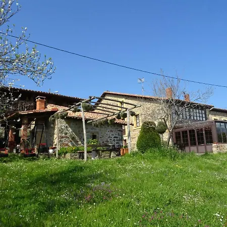 El Piensu Κατάλυμα σε φάρμα