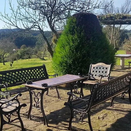 Farm stay El Piensu
